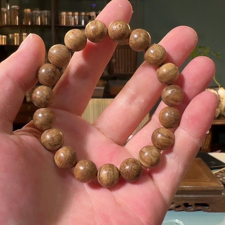 用***9沉香手串沉香圆珠单圈
