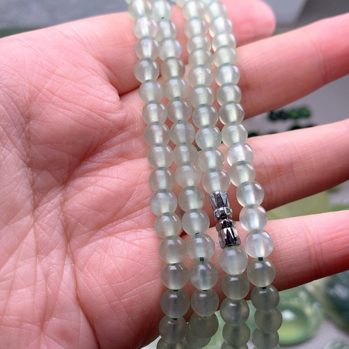 蛇纹石玉未镶嵌颈饰岫玉