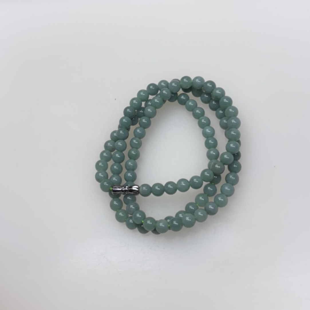 天然翡翠A货，蓝水项链1条卡5.5mm，90多颗一条项链多样性发货