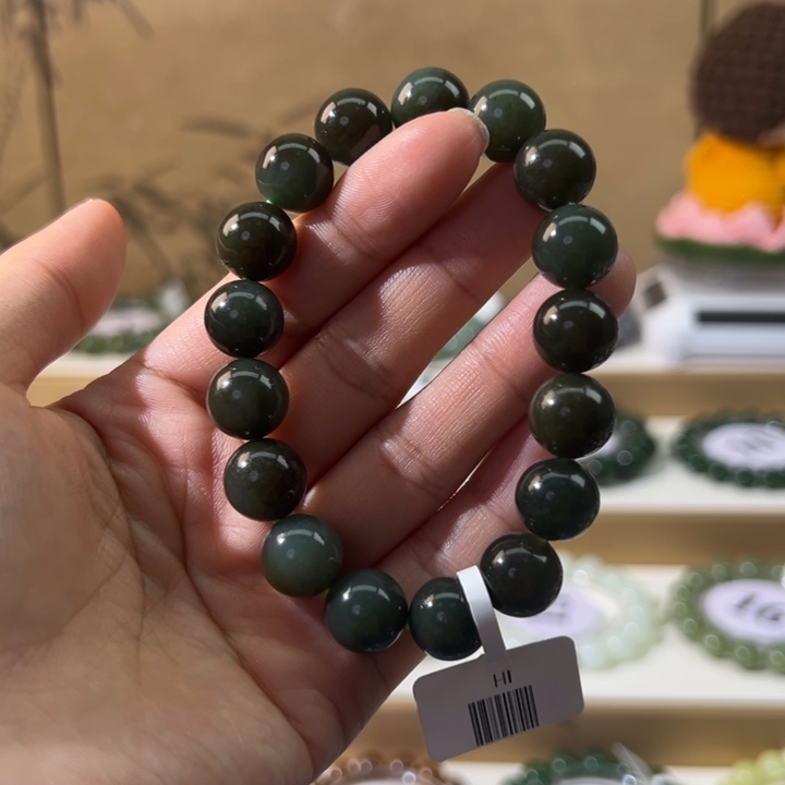 和田玉未镶嵌手串