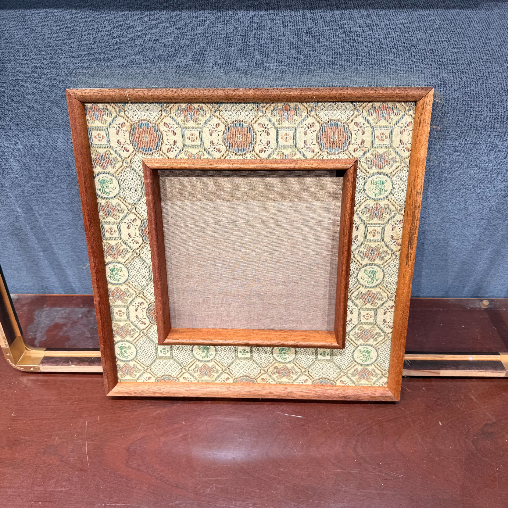 33x33内凹乌檀实木画框【摩洛哥+凤吟】配宣纸