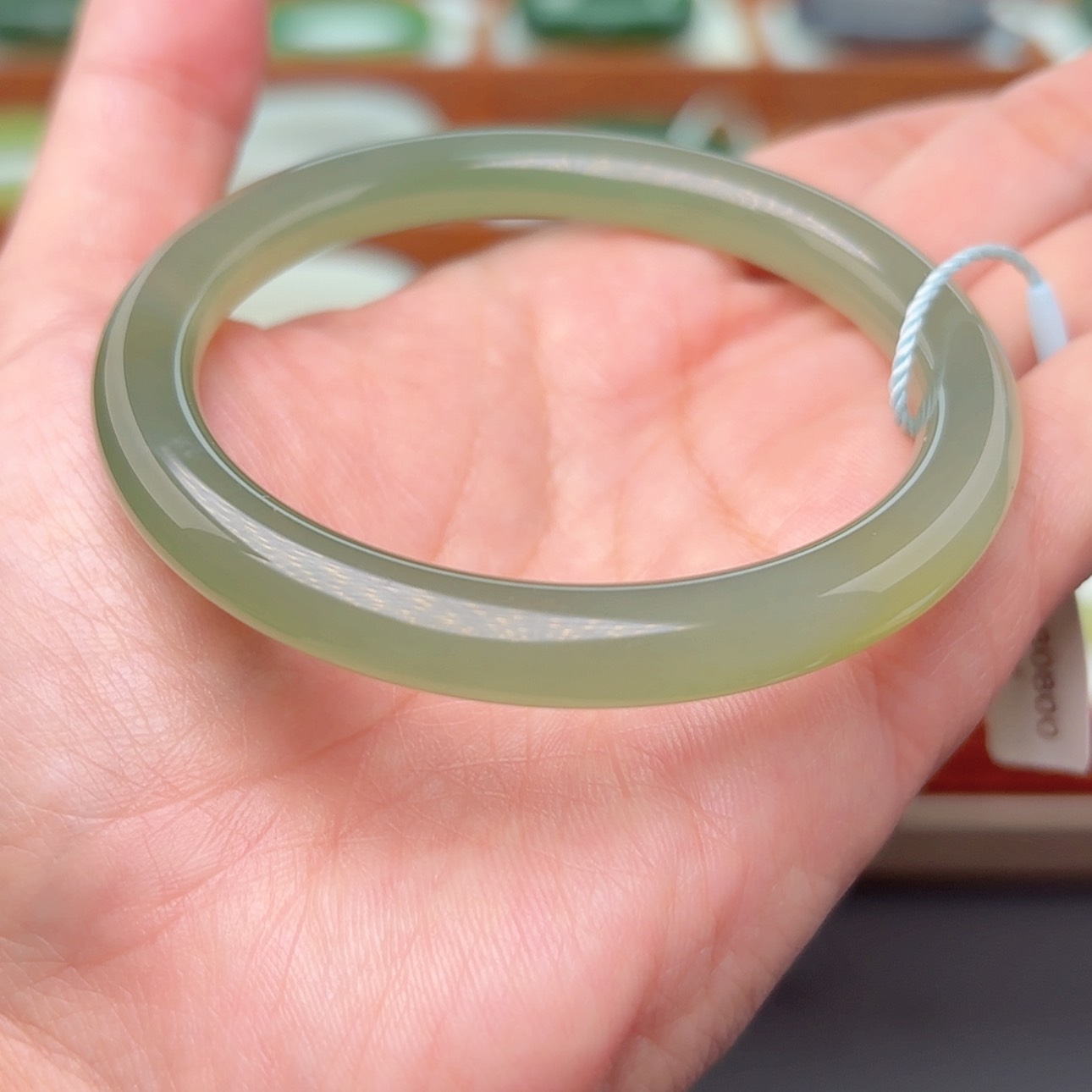 【闪购商品】未镶嵌手镯和田玉