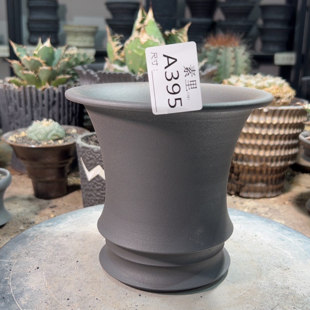 景德镇手工素里内口16高14瑕疵