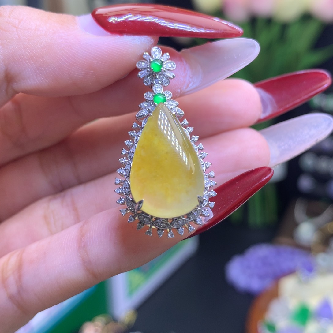 翡翠颈饰18K金镶嵌天然