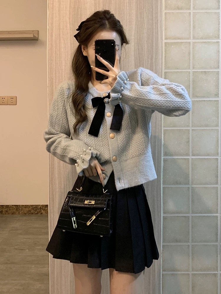 【1601-1680编码点这里】秋冬高端时尚气质开衫短款毛衣女