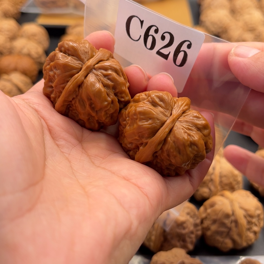 鹏***威把件文玩核桃蛙蛙精品36肚39