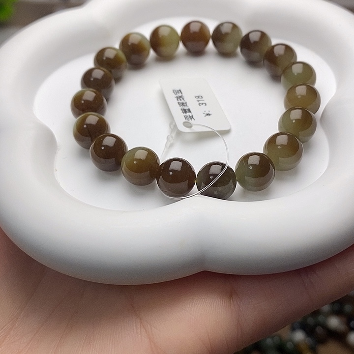 和田玉未镶嵌手串