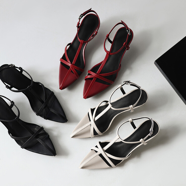 法式小众极简风尖头露趾细带凉鞋女夏季新款夏天穿裙子专用鞋子