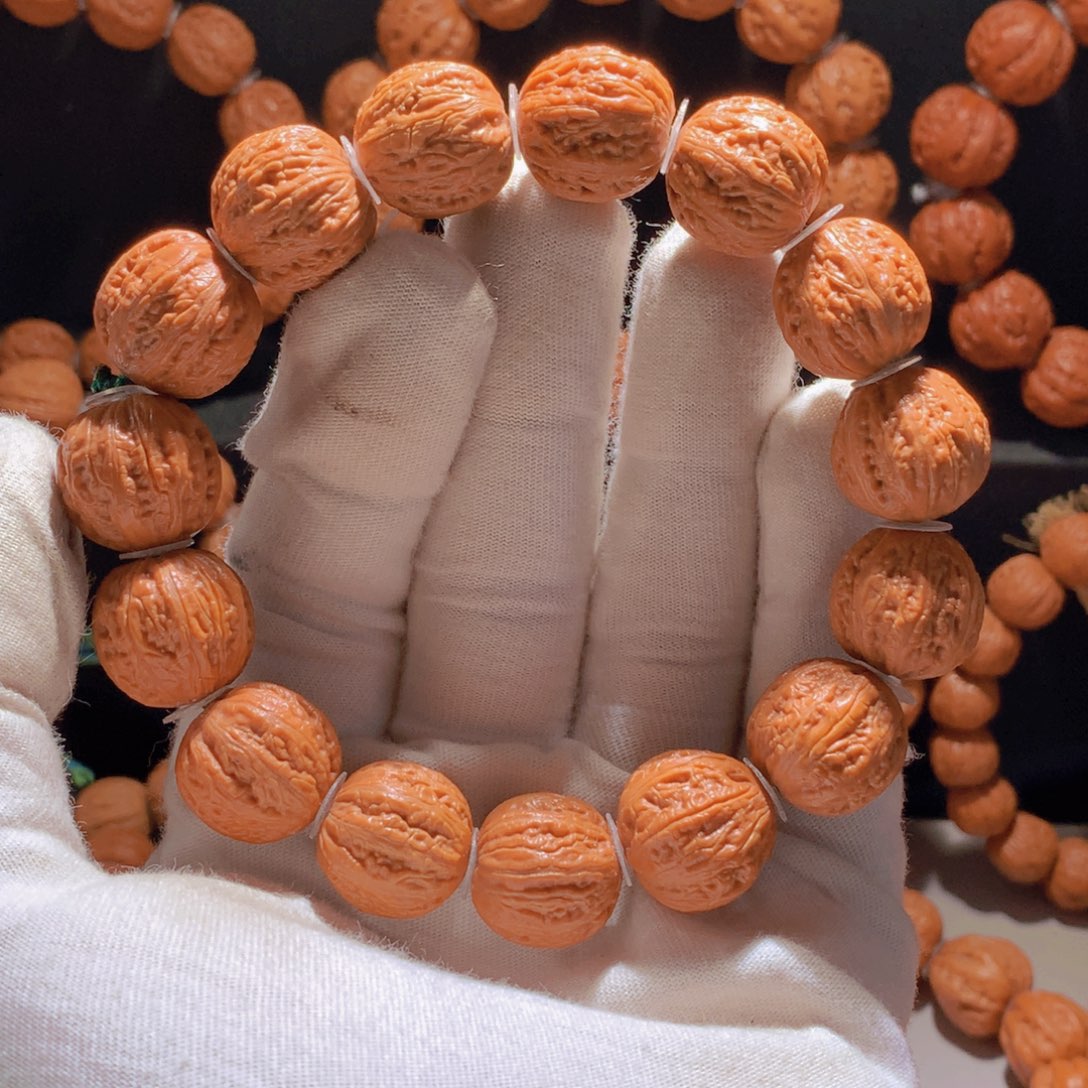 文玩核桃手串一****生