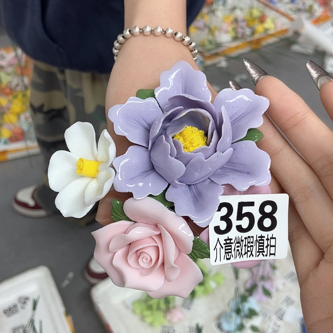 陶瓷设计风格现代