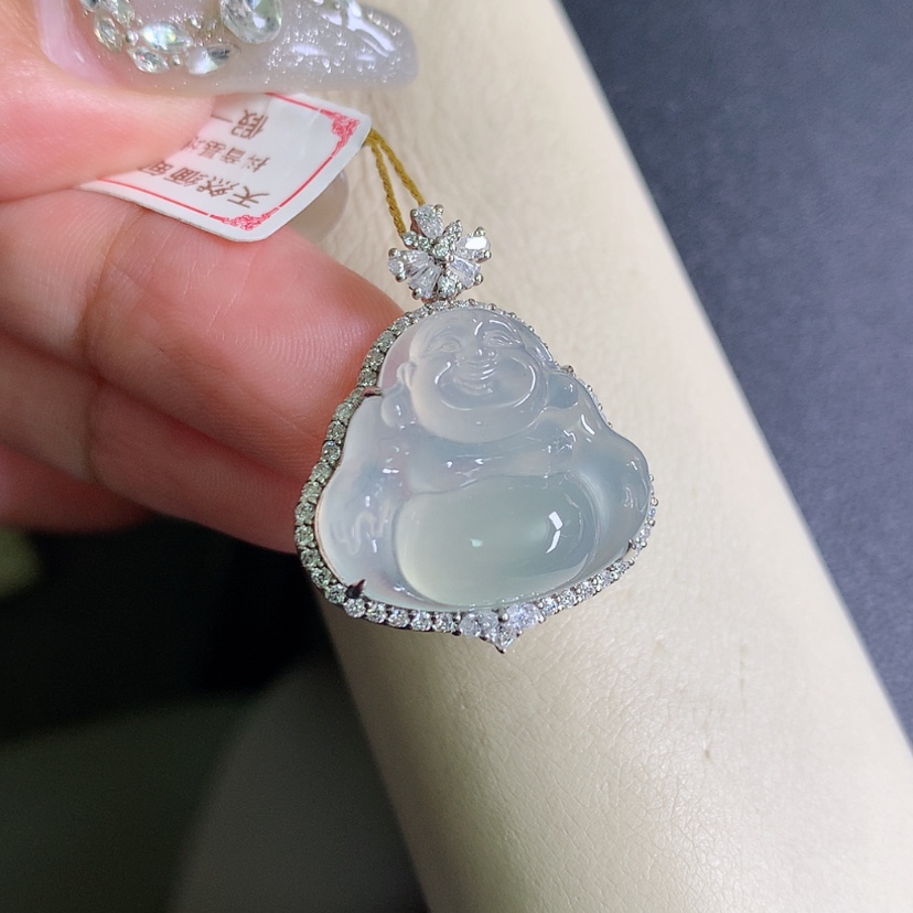 【闪购商品】翡翠颈饰18K金镶嵌一刀切佛公