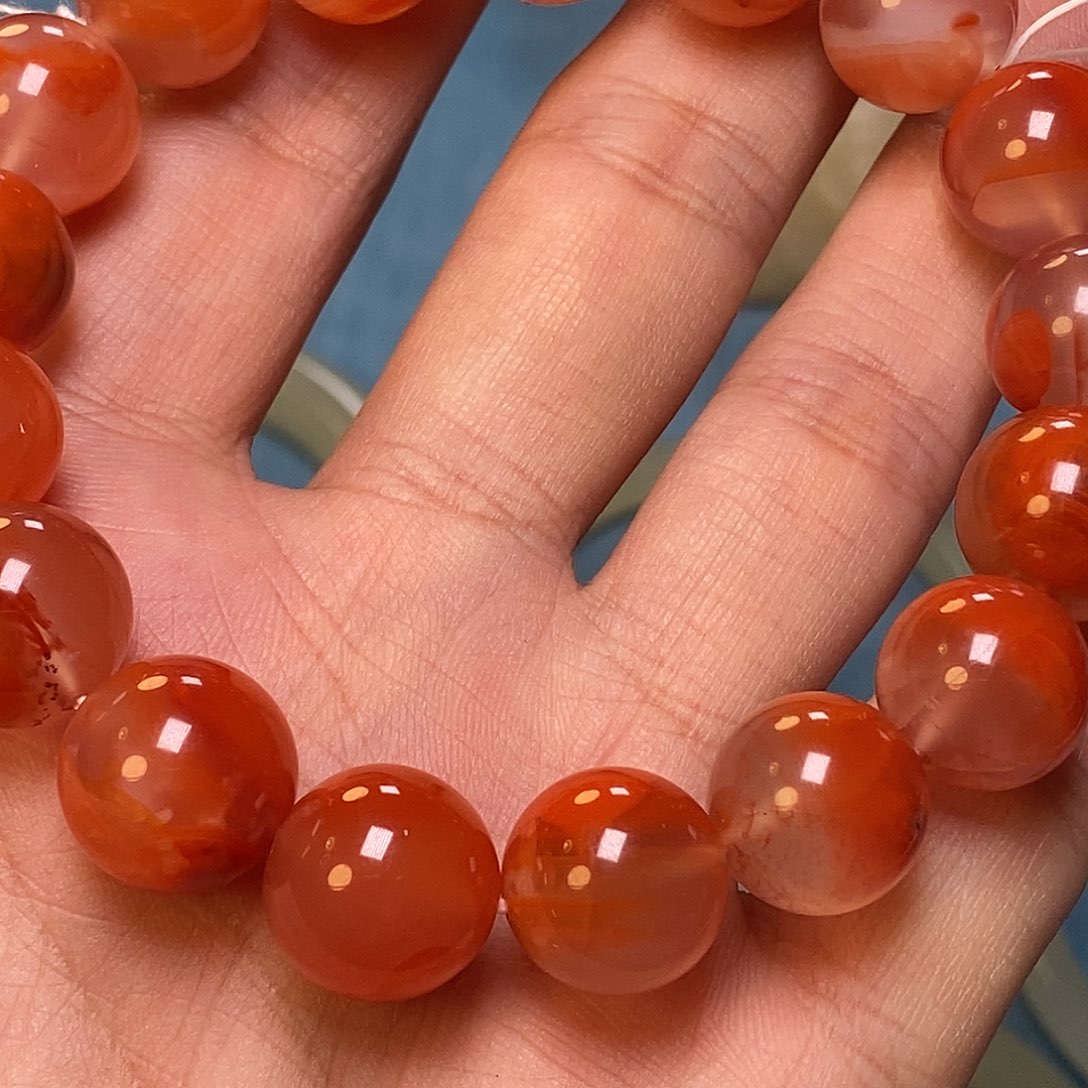 南红玛瑙颈饰未镶嵌