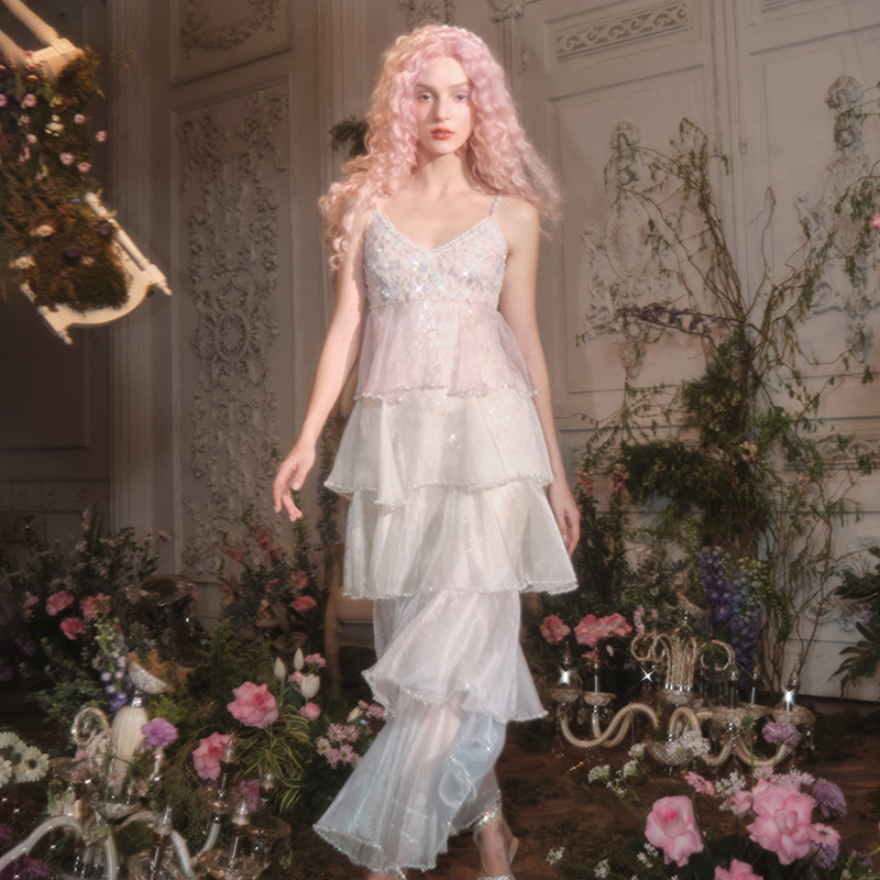 【陈大可专属】Marie Elie琉瑾苏颜蕾丝性感连衣裙EAD11M24890