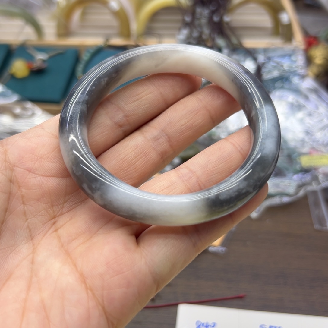 和田玉未镶嵌手镯59.4圈围830