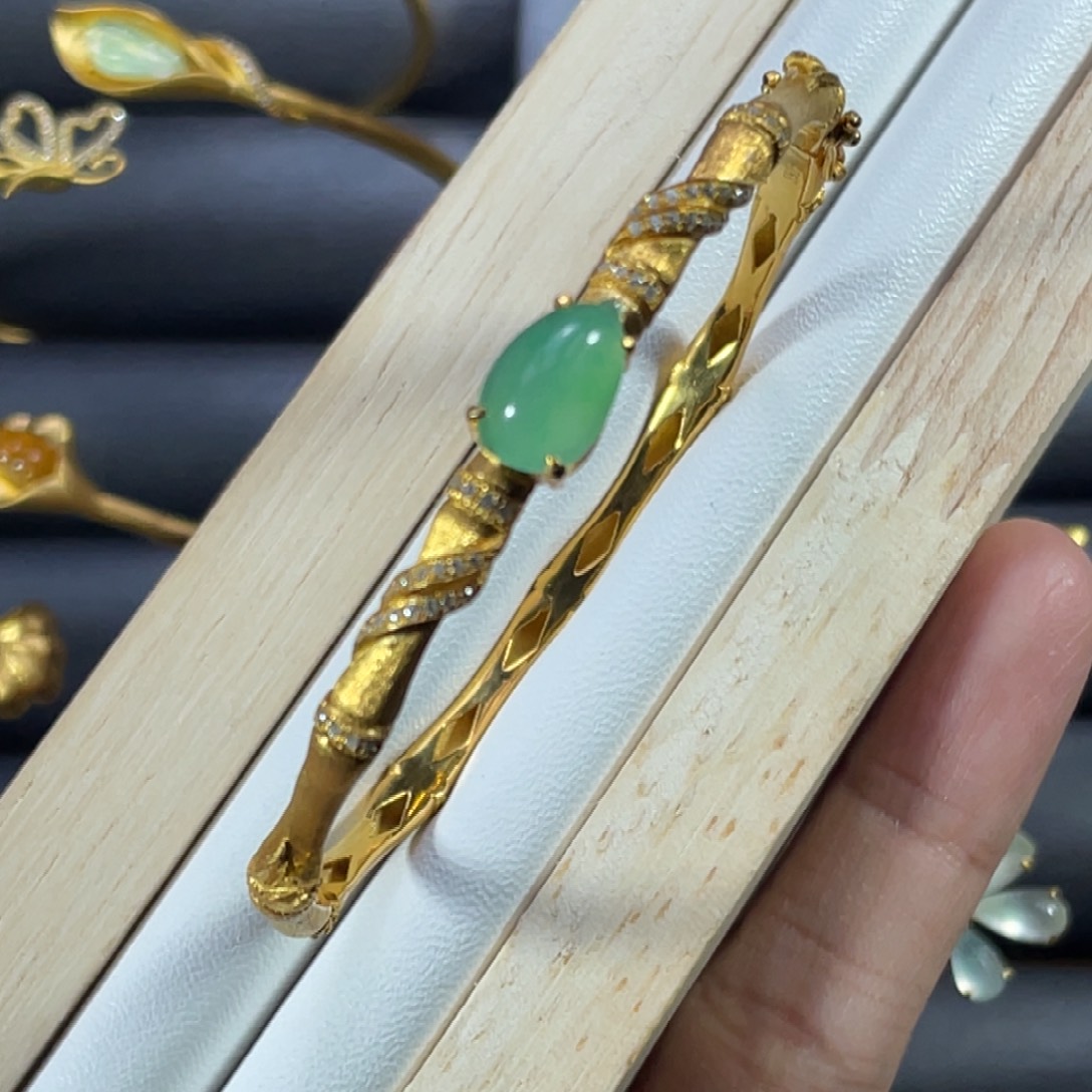 翡翠银S925镀金镶嵌手镯