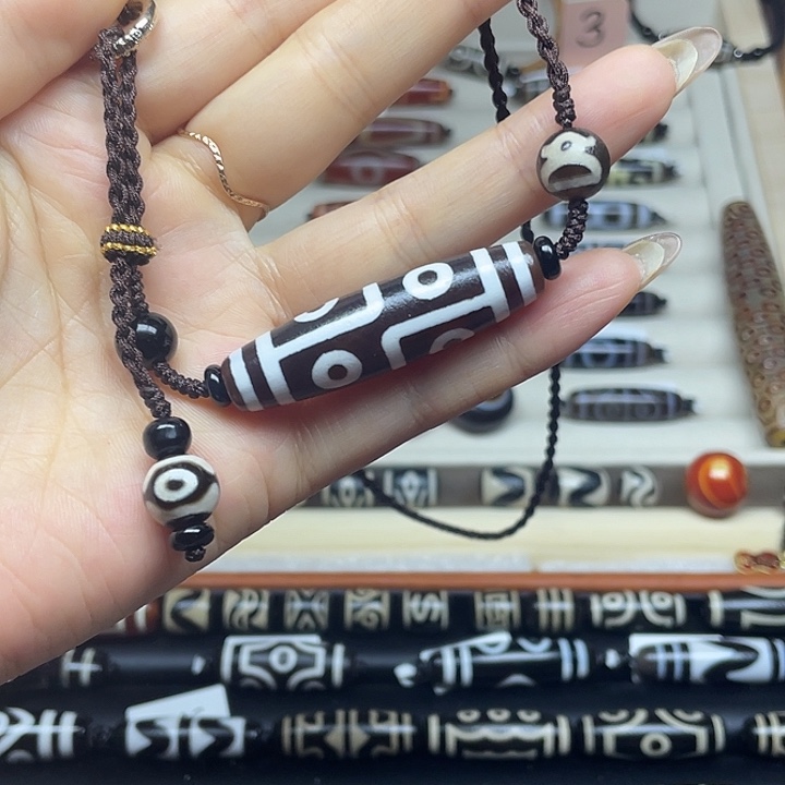 玛瑙/玉髓合金颈饰