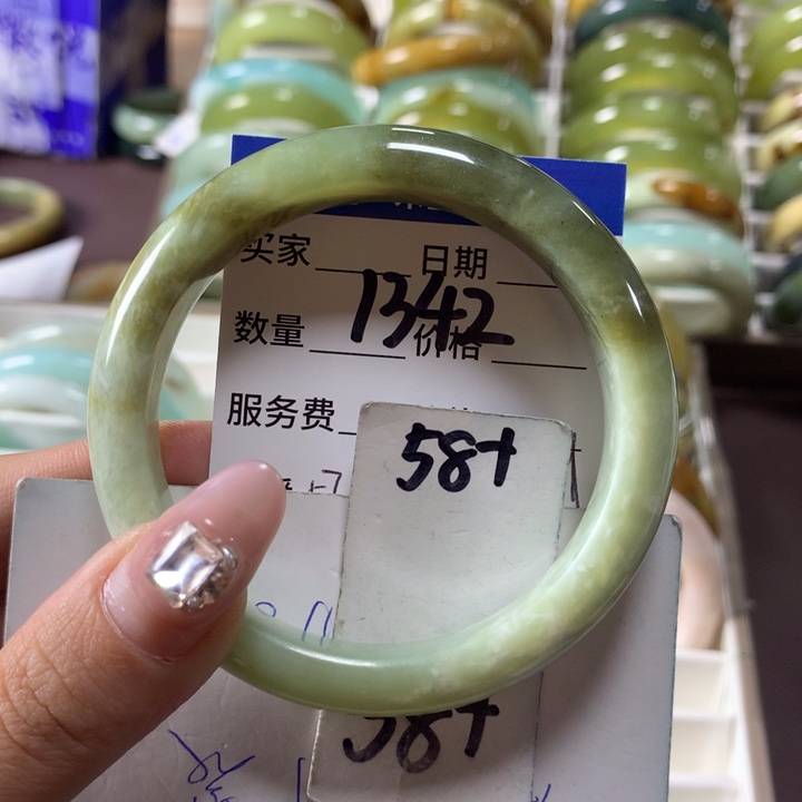 蛇纹石玉手镯未镶嵌1342