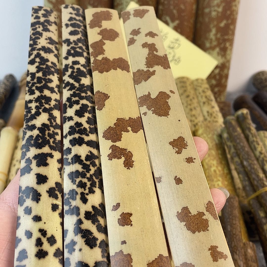 张****芝麻和云妃一起两副