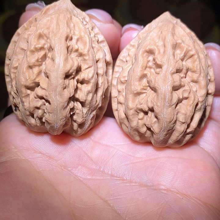 文玩核桃把件东北野生楸子小美1 7