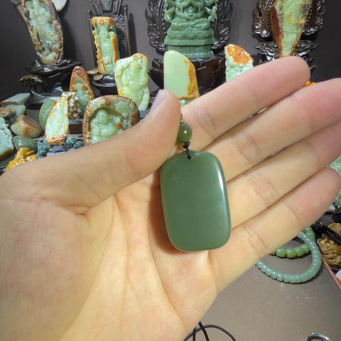 透闪石质玉无事牌未镶嵌