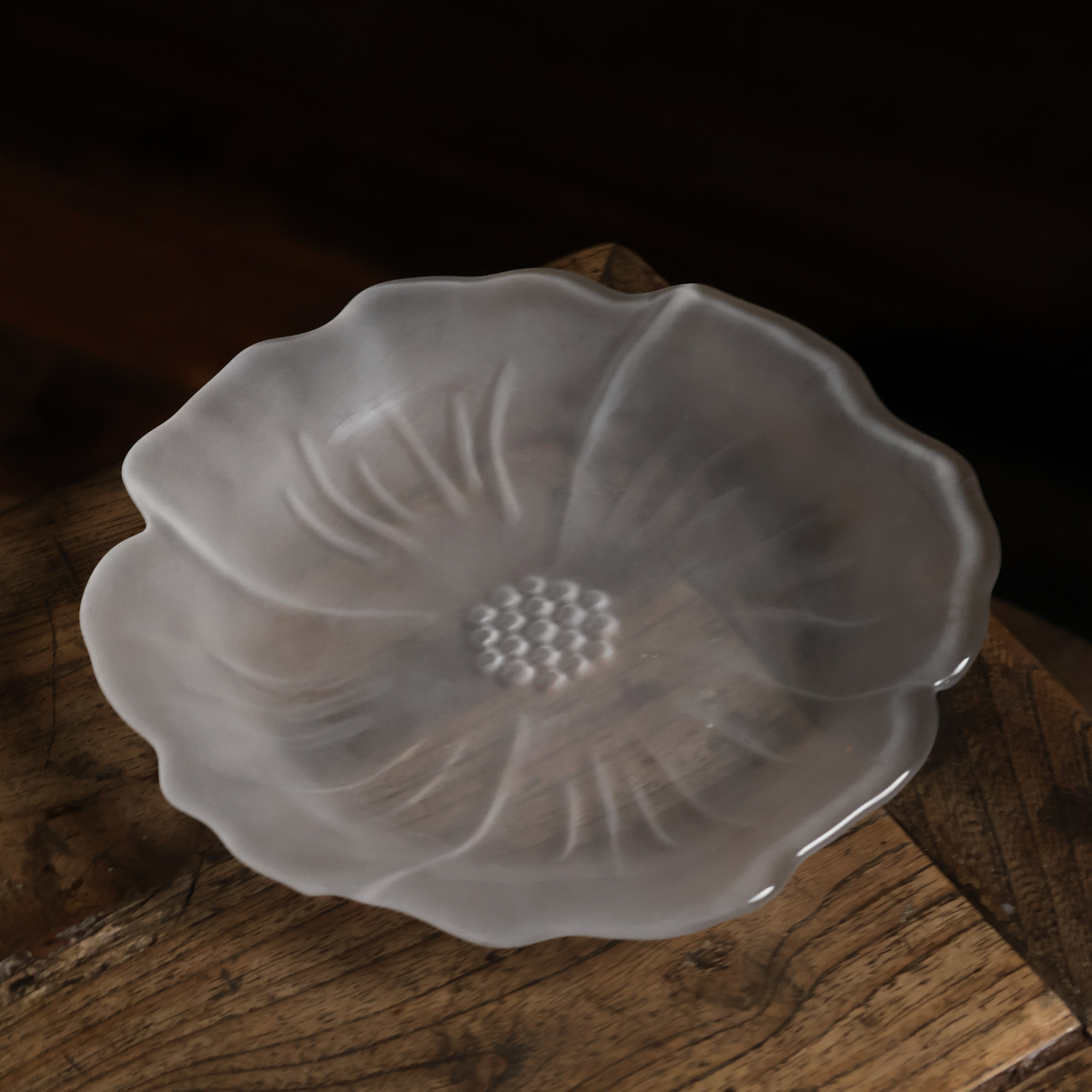 【好物】琉璃雾白荷花壶承（V0865）茶道配件