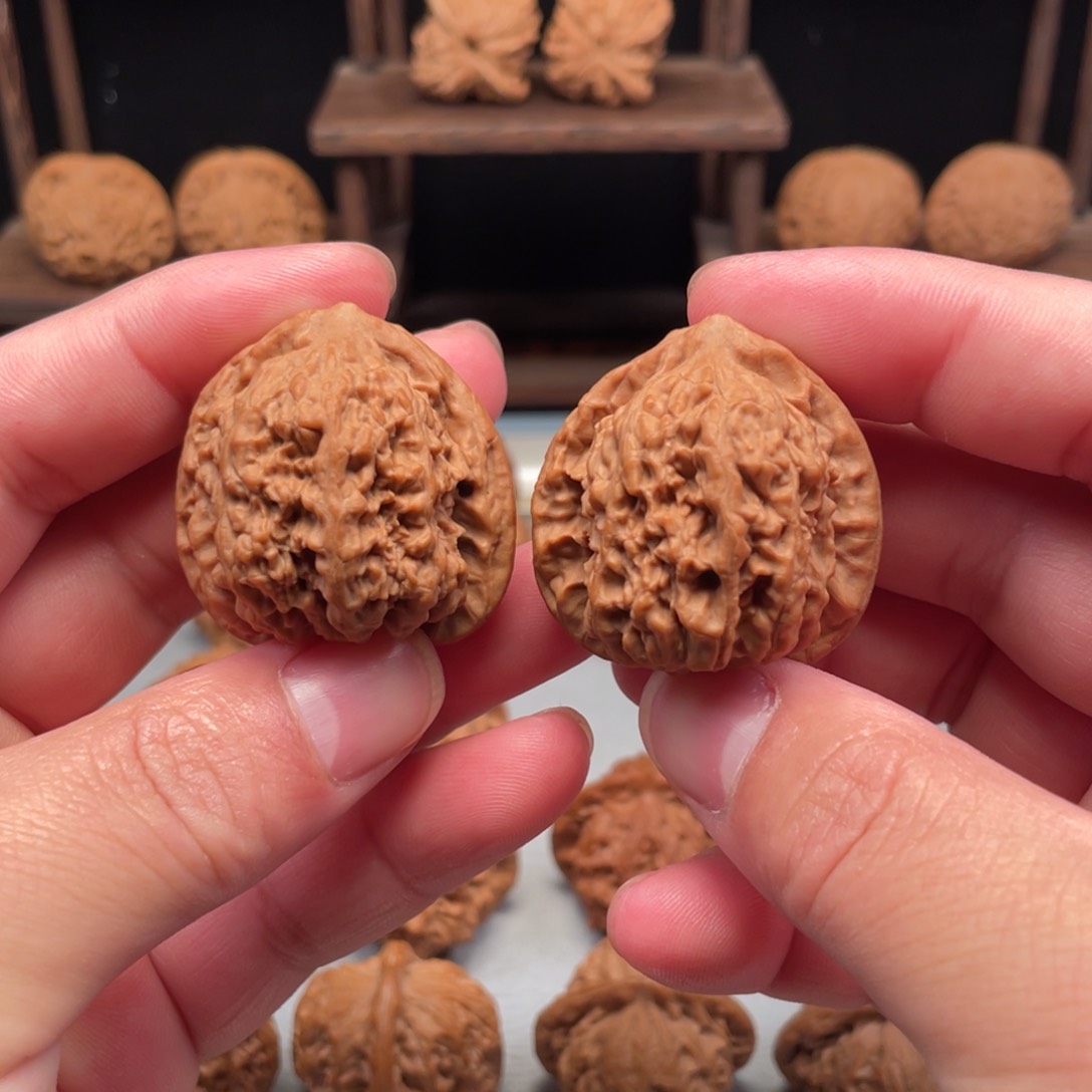 文玩核桃把件蚂蚁沟