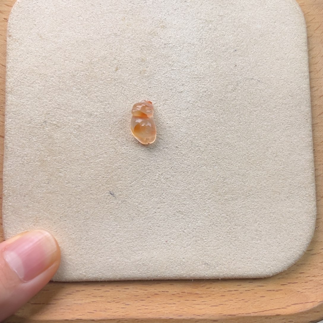 飛***鳥合金手链玛瑙/玉髓
