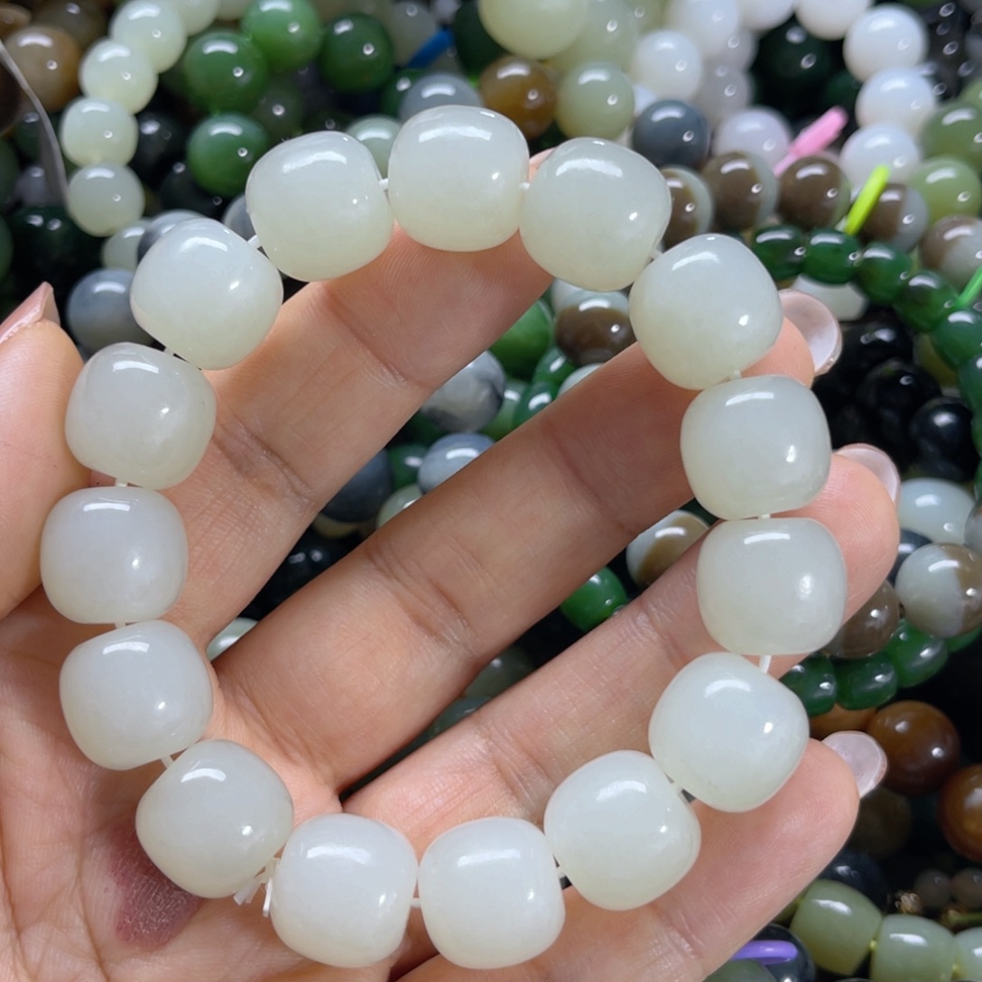 未镶嵌手链和田玉