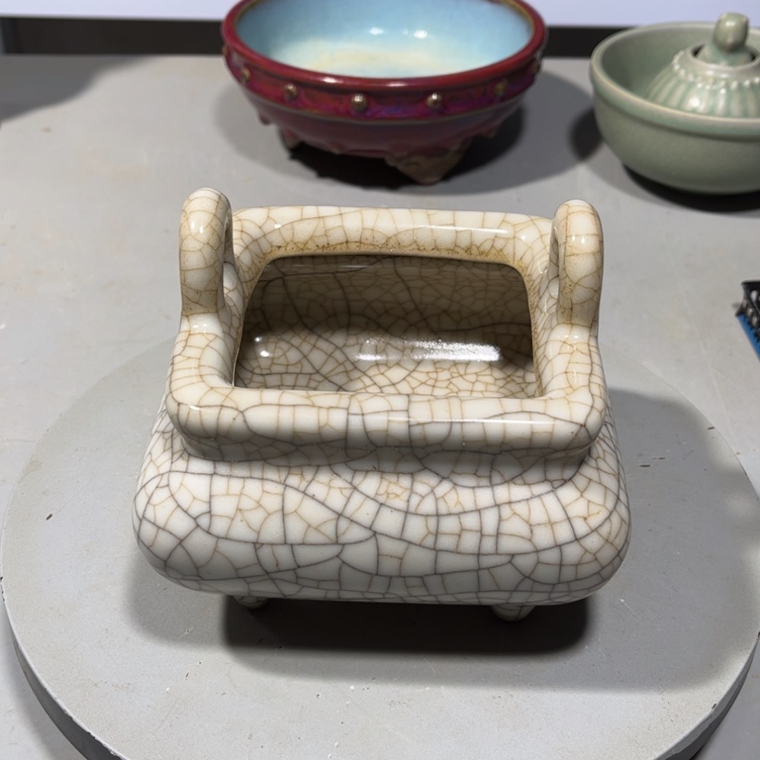 瓶哥窑瓷器品相完美