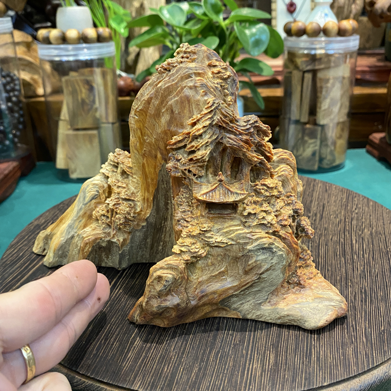 中越深山老林香木东阳高端木制工艺品雕刻雕摆仲全油玉化山里人家