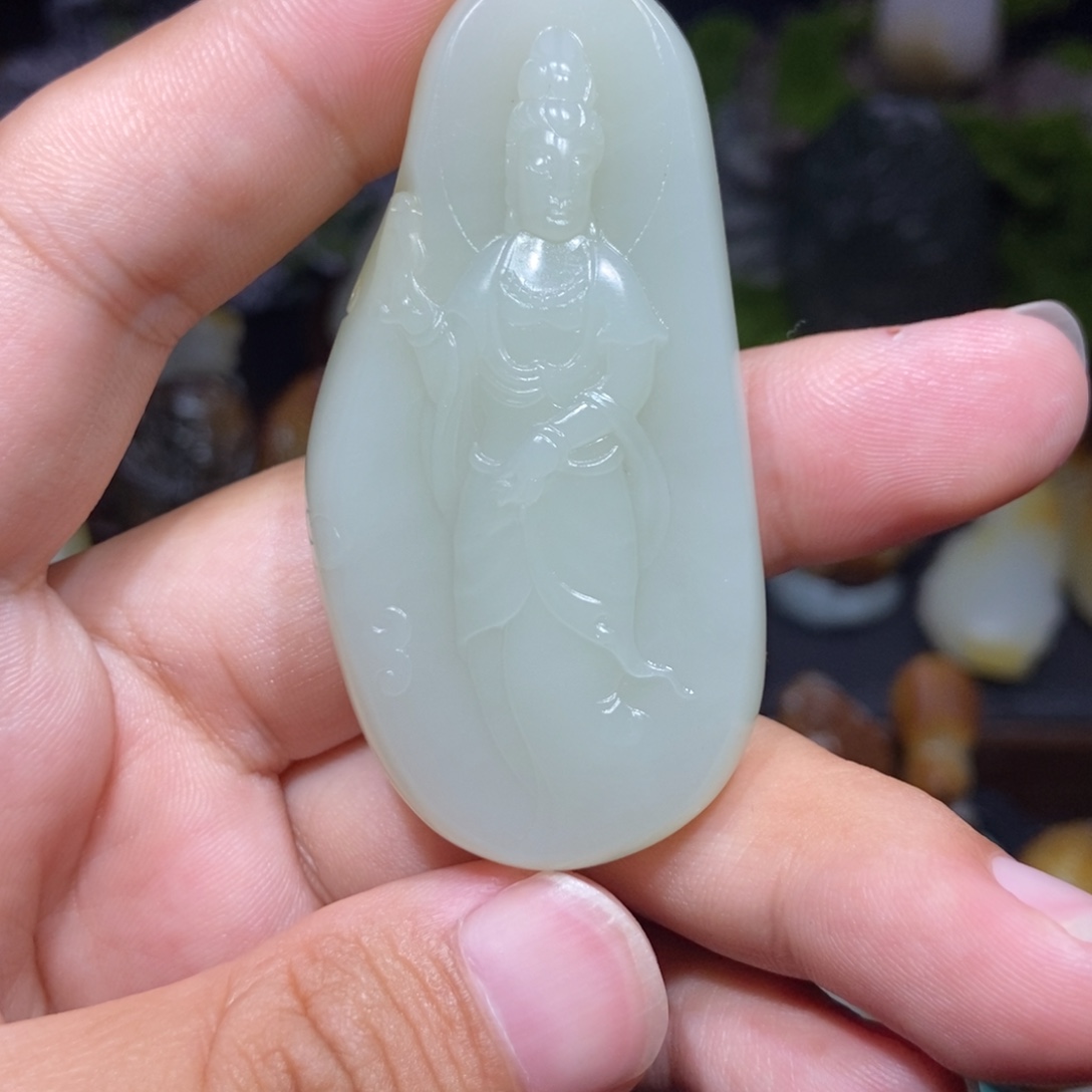 未镶嵌和田玉（子料）挂件