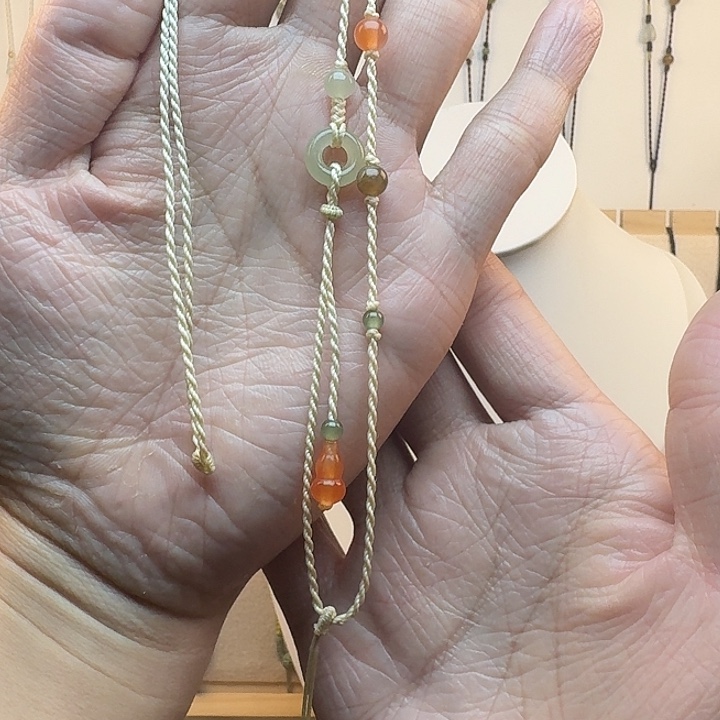 和田玉南红款米色加粗两毫米