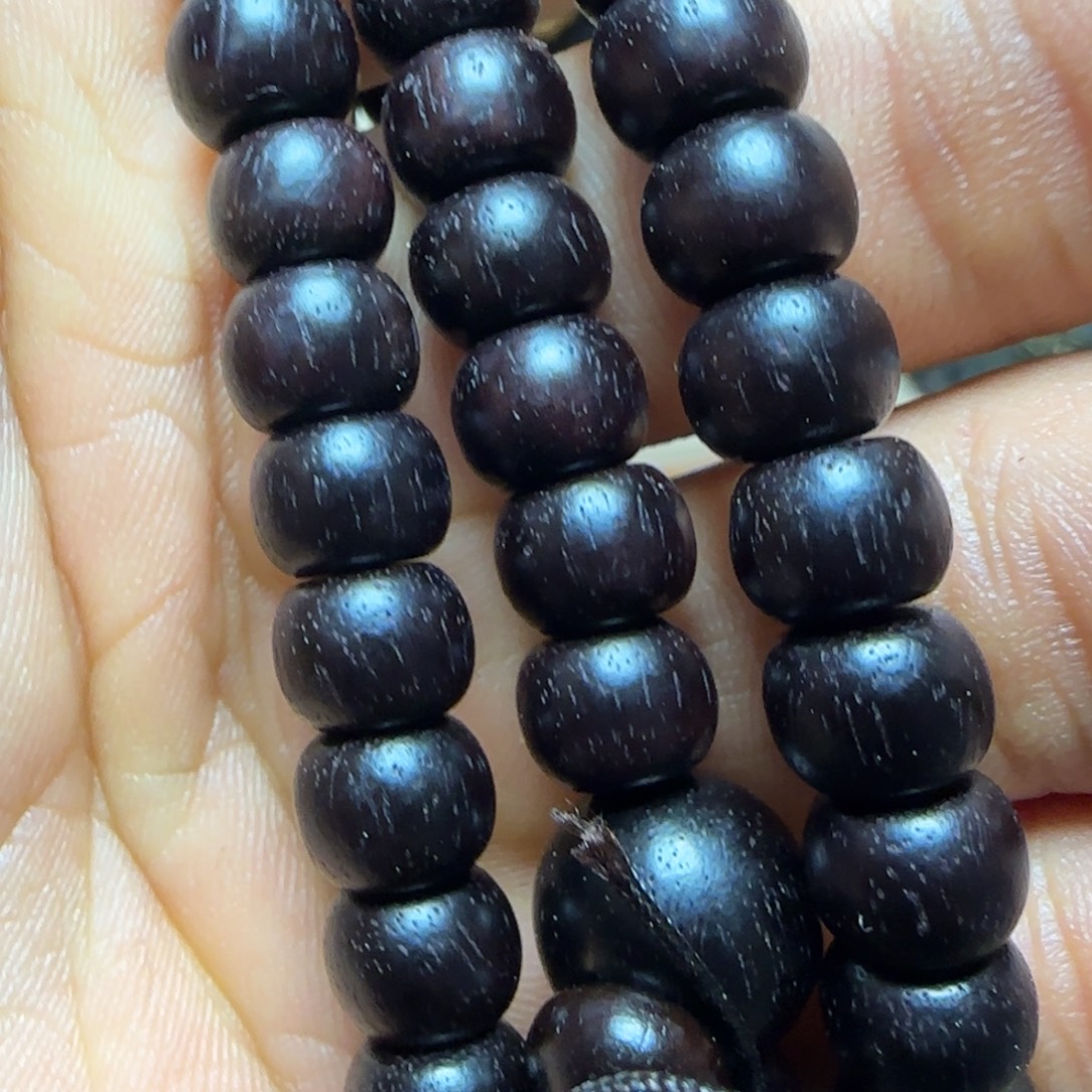 无***情格桑工艺坊直播间