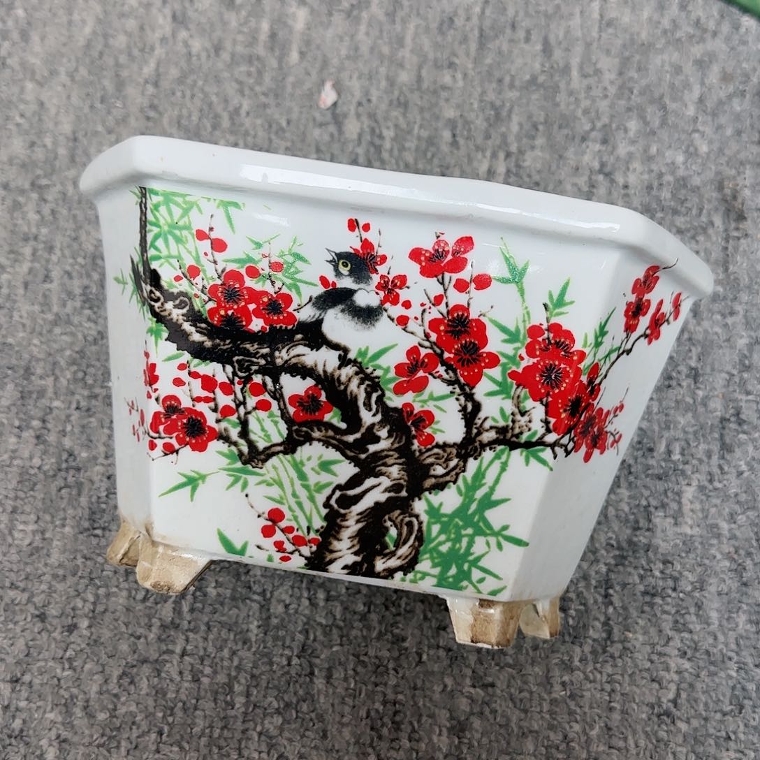 摆件瓷器的工艺技术水平