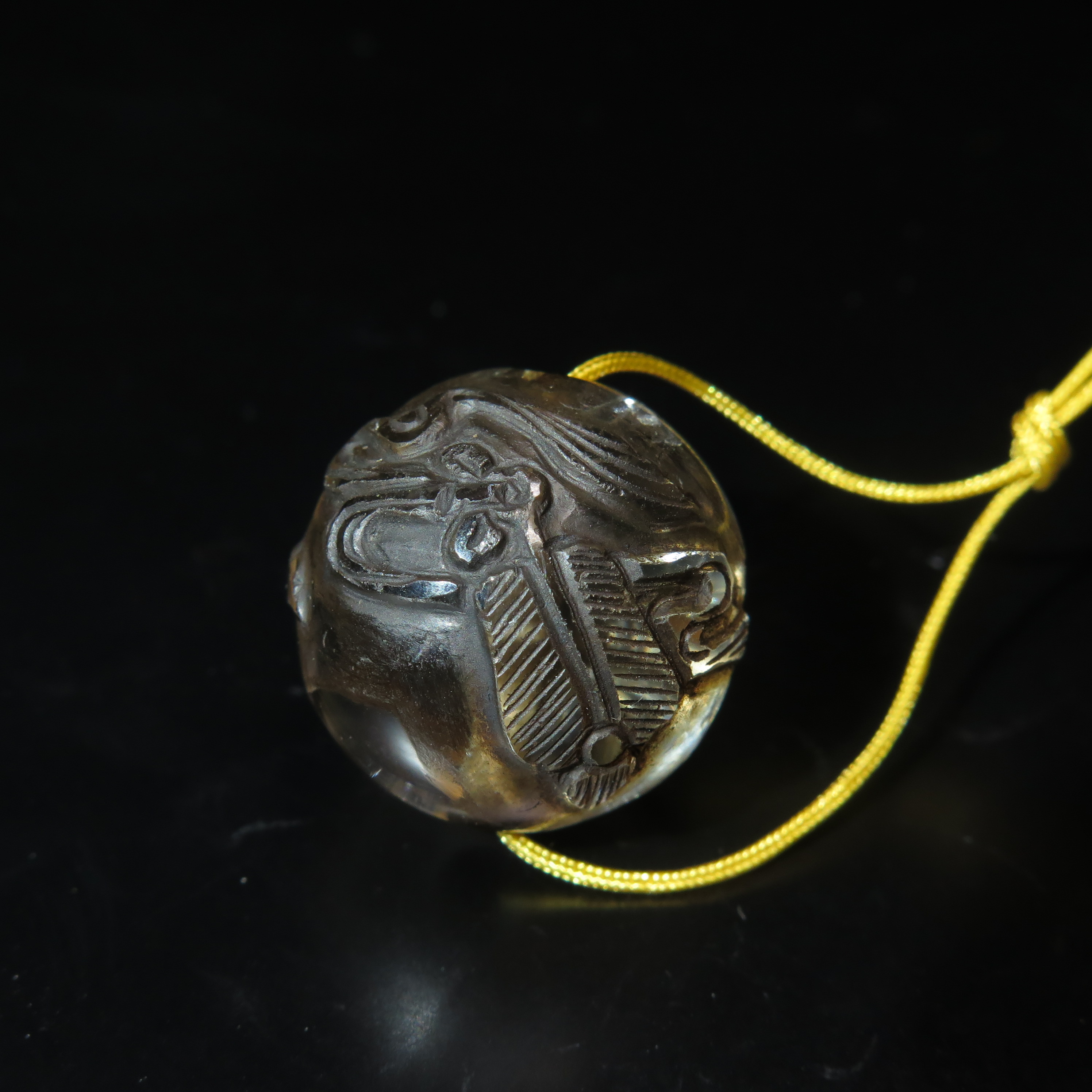 晚清水晶刻花珠/MZ524074/水晶/民族文物