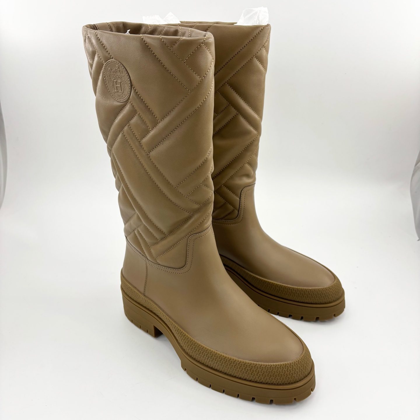 未使用 LouisVuitton/路易威登 35码奶茶色H标马丁靴 公1.3wp0274