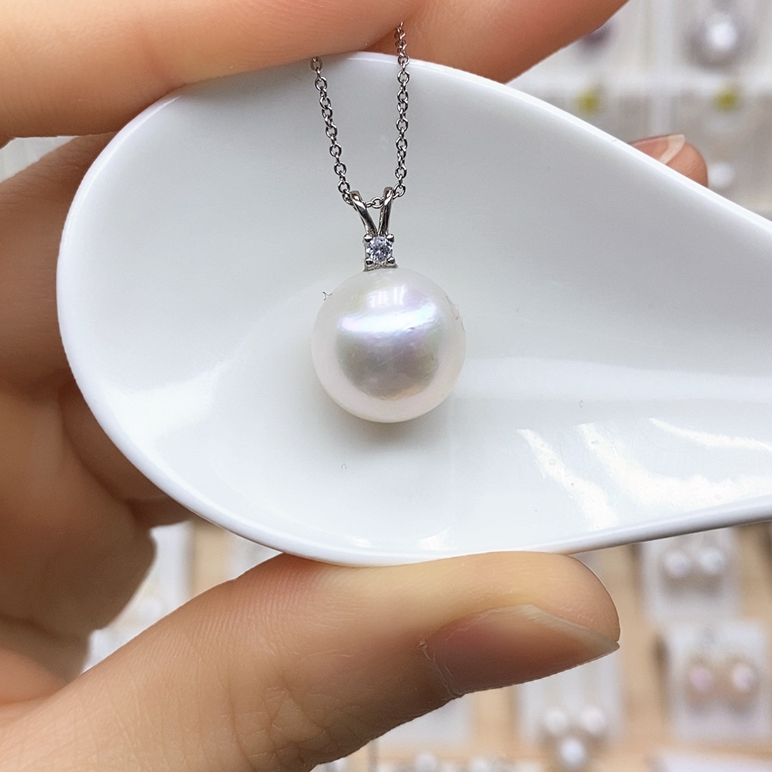 淡水珍珠合金颈饰