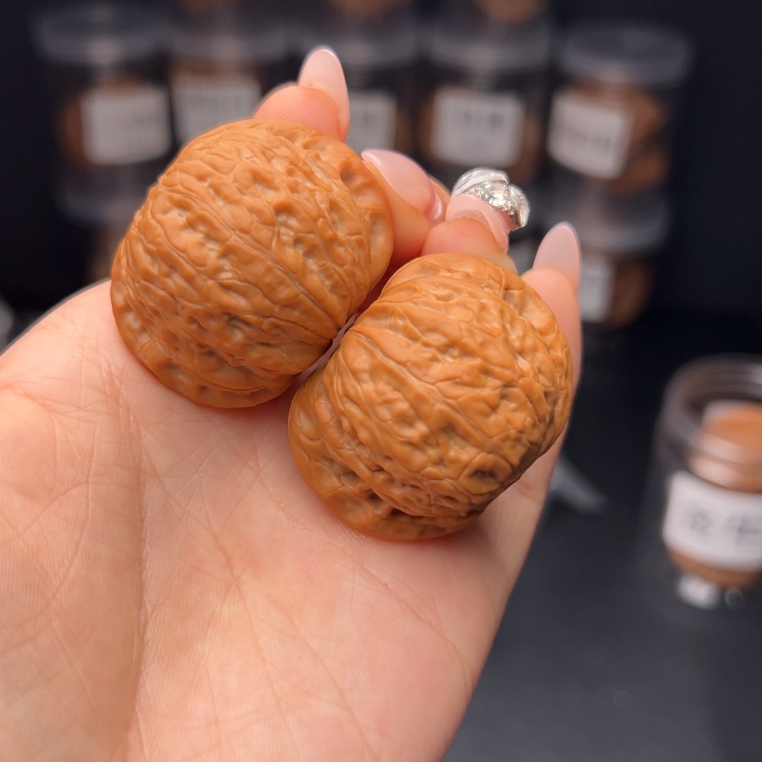 文玩核桃吊坠柏**c铁锤