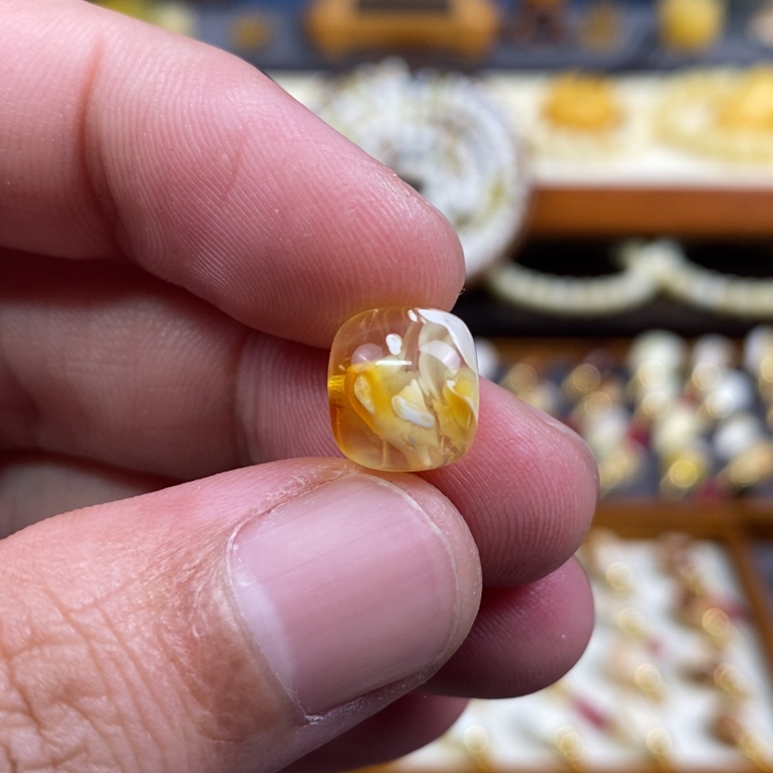 蜜蜡未镶嵌裸石配饰老型尺寸11.2