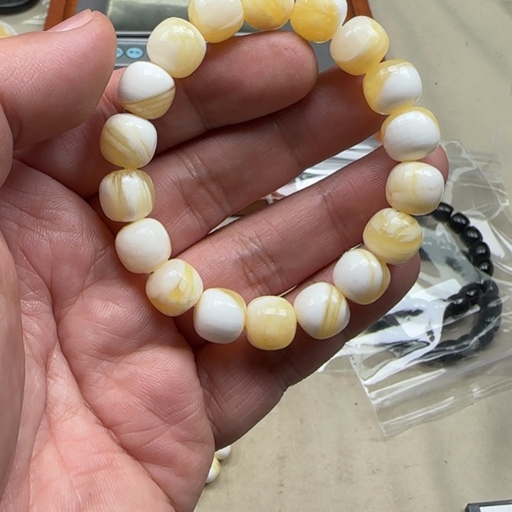 白玉菩提吊坠K白色2569