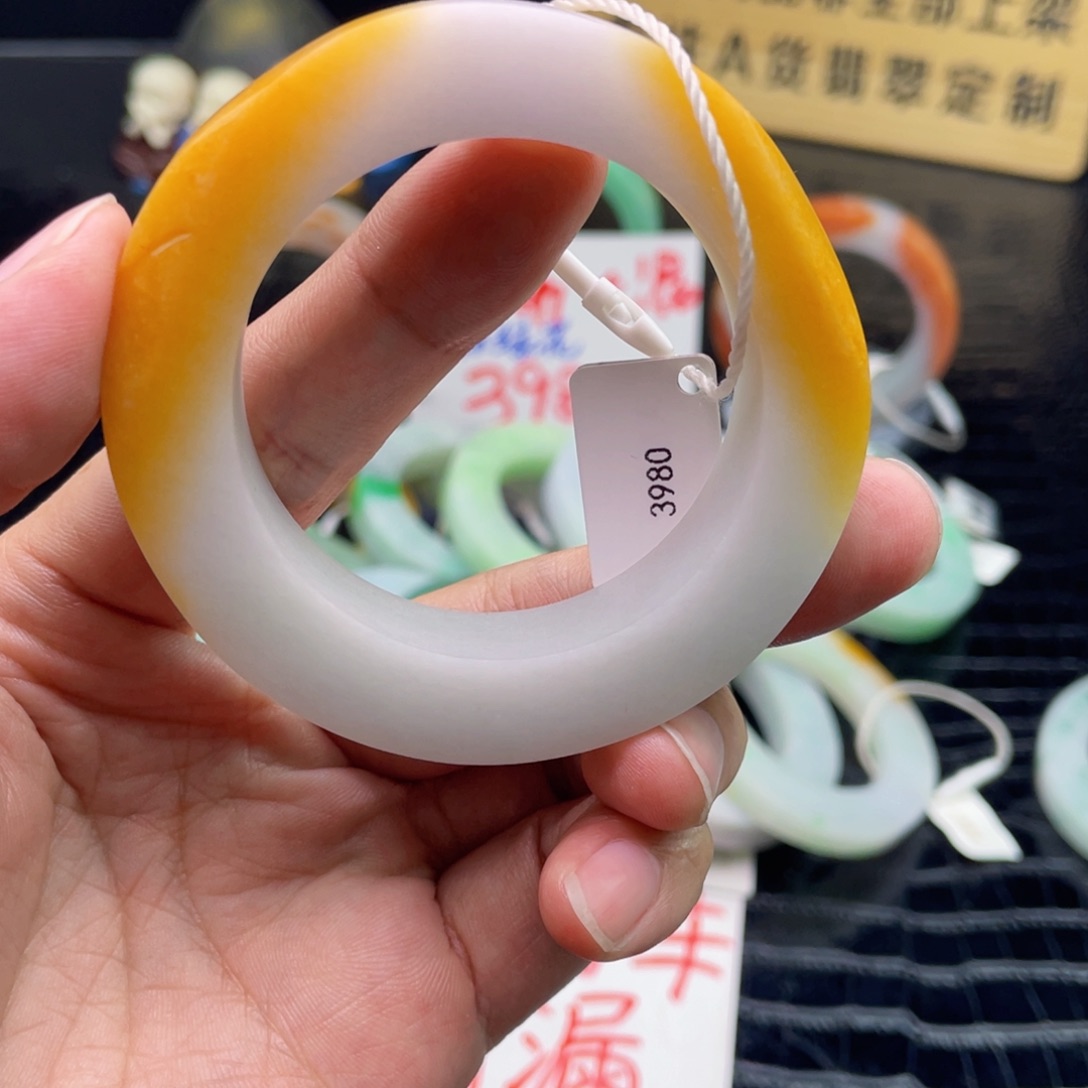 未镶嵌翡翠定制翡翠姿*