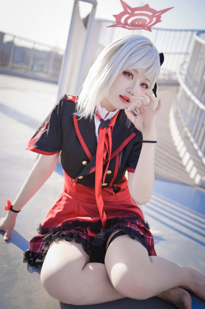 （拍1发300)2025年Cos新版写真合集600部作品可投影打印