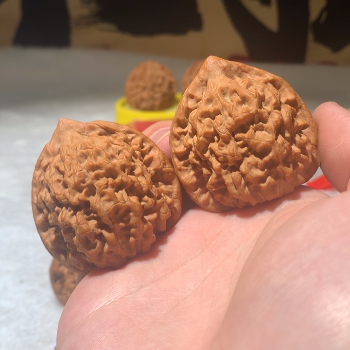 把件文玩核桃44官帽50g