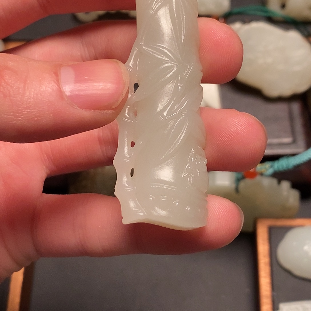 一***噜和田玉未镶嵌挂件