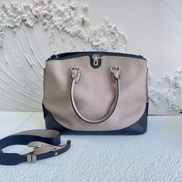 摩奈/95新/包包/250608XZ0016/C14824730284