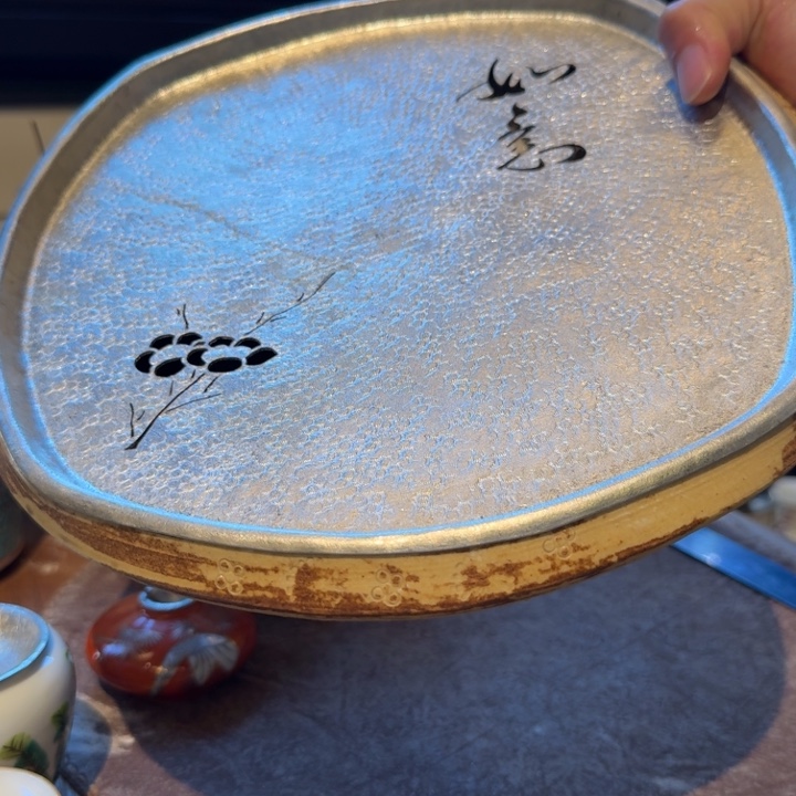 壶承天的作品是由一
