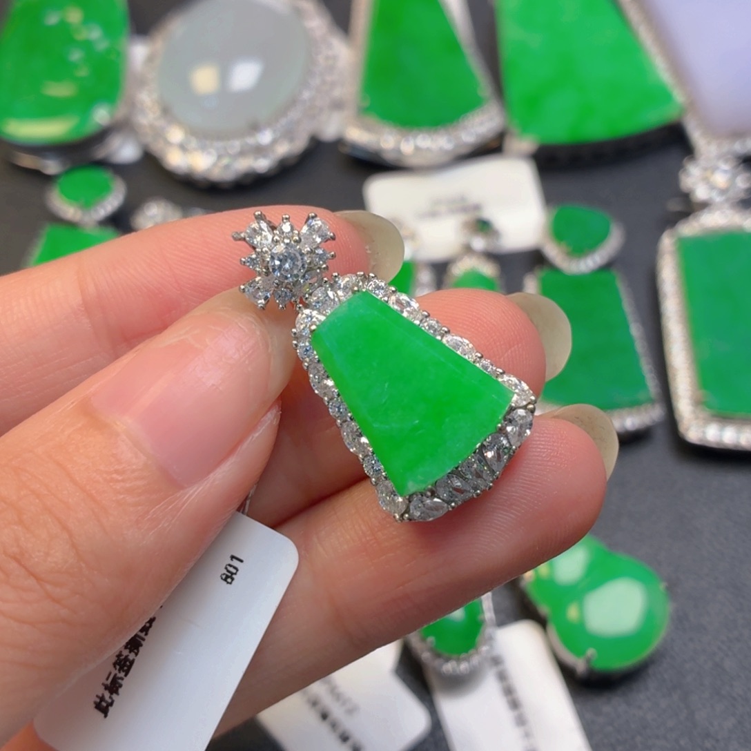 翡翠银S925镶嵌颈饰