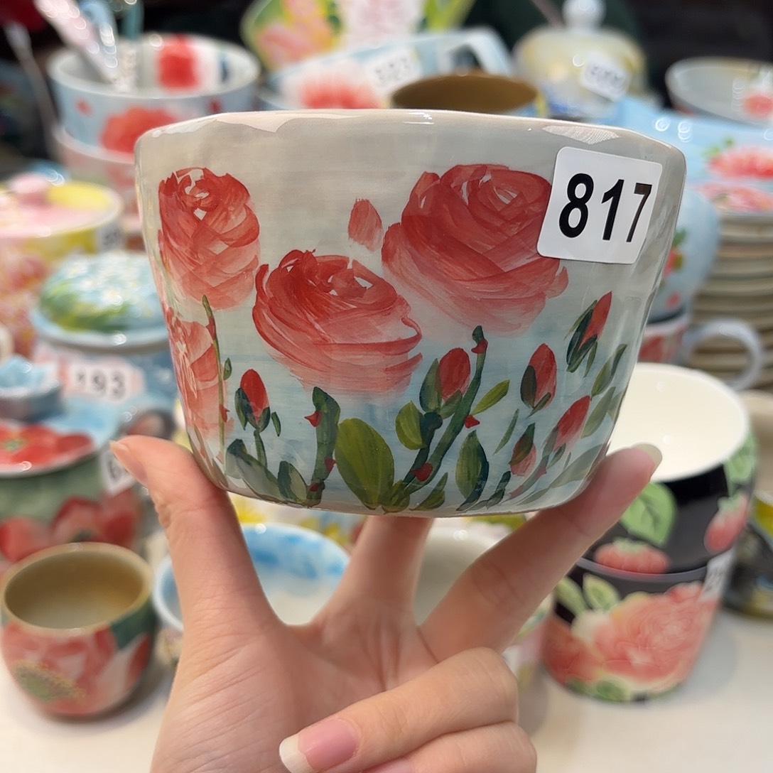 瓷片兔兔好可爱啊我