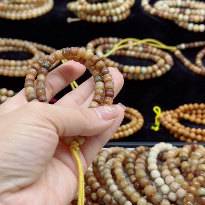 梓***菡吊坠龙脊菩提卡7龙噶手持