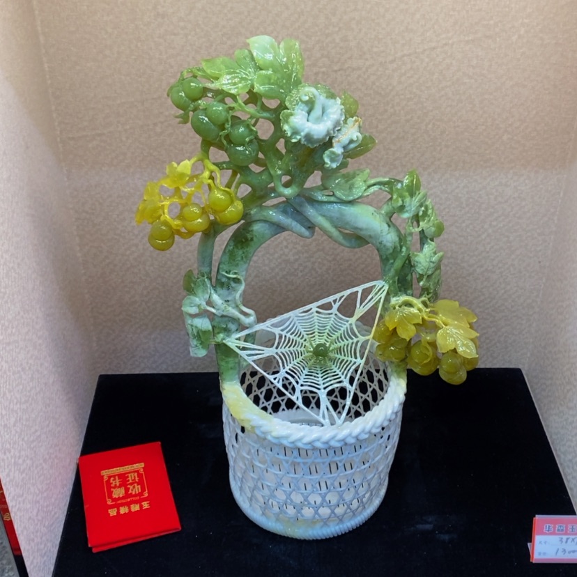 【闪购商品】未镶嵌蛇纹石玉摆件